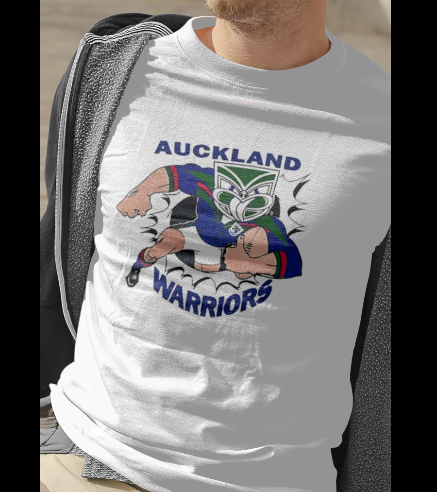 Auckland Warriors Rugby League Team Powerful Mascot Action T-Shirt