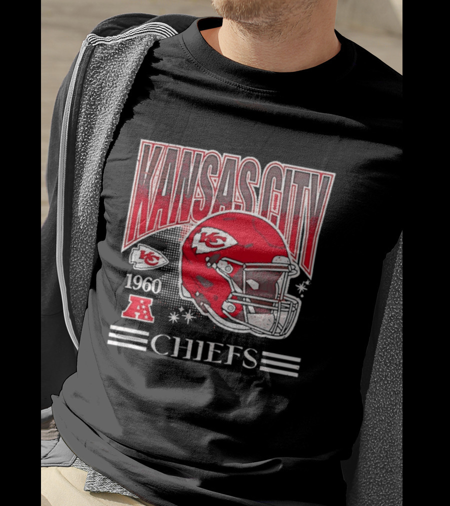 Kansas City Chiefs 1960 Red Helmet Distressed AFC T-Shirt
