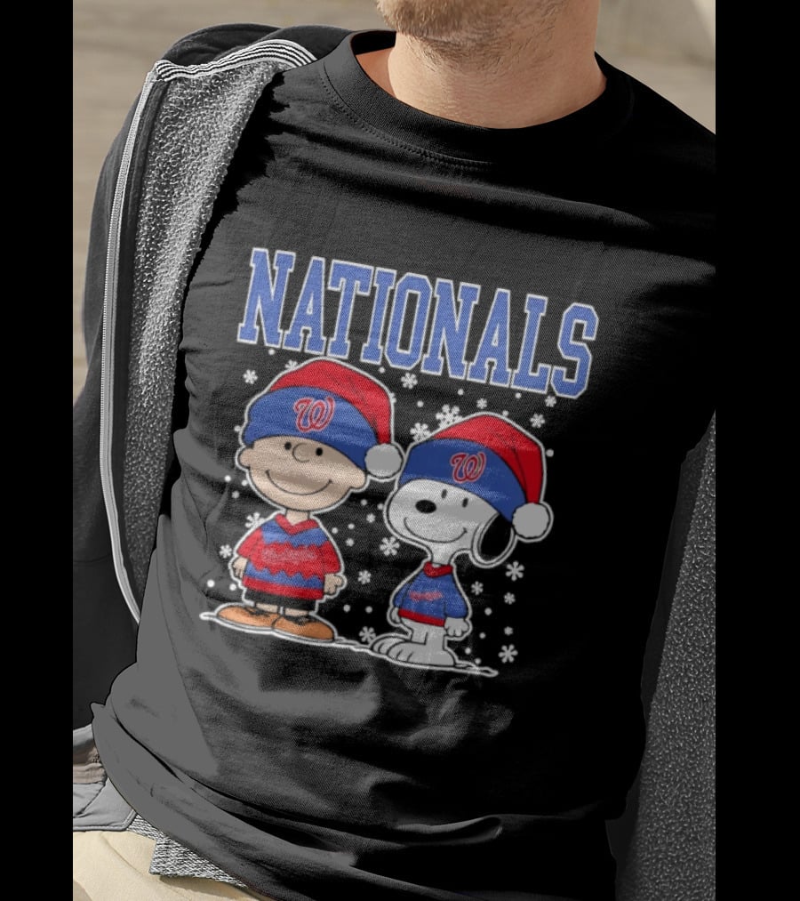 Charlie Brown Snoopy Nationals Christmas Snowflakes T-Shirt