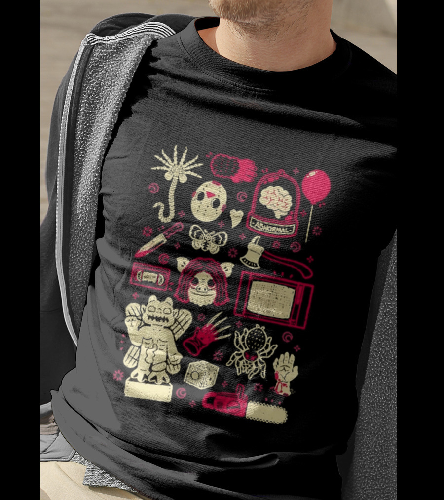 Horror Movie Slasher Mask Chainsaw Creepy Halloween T-Shirt