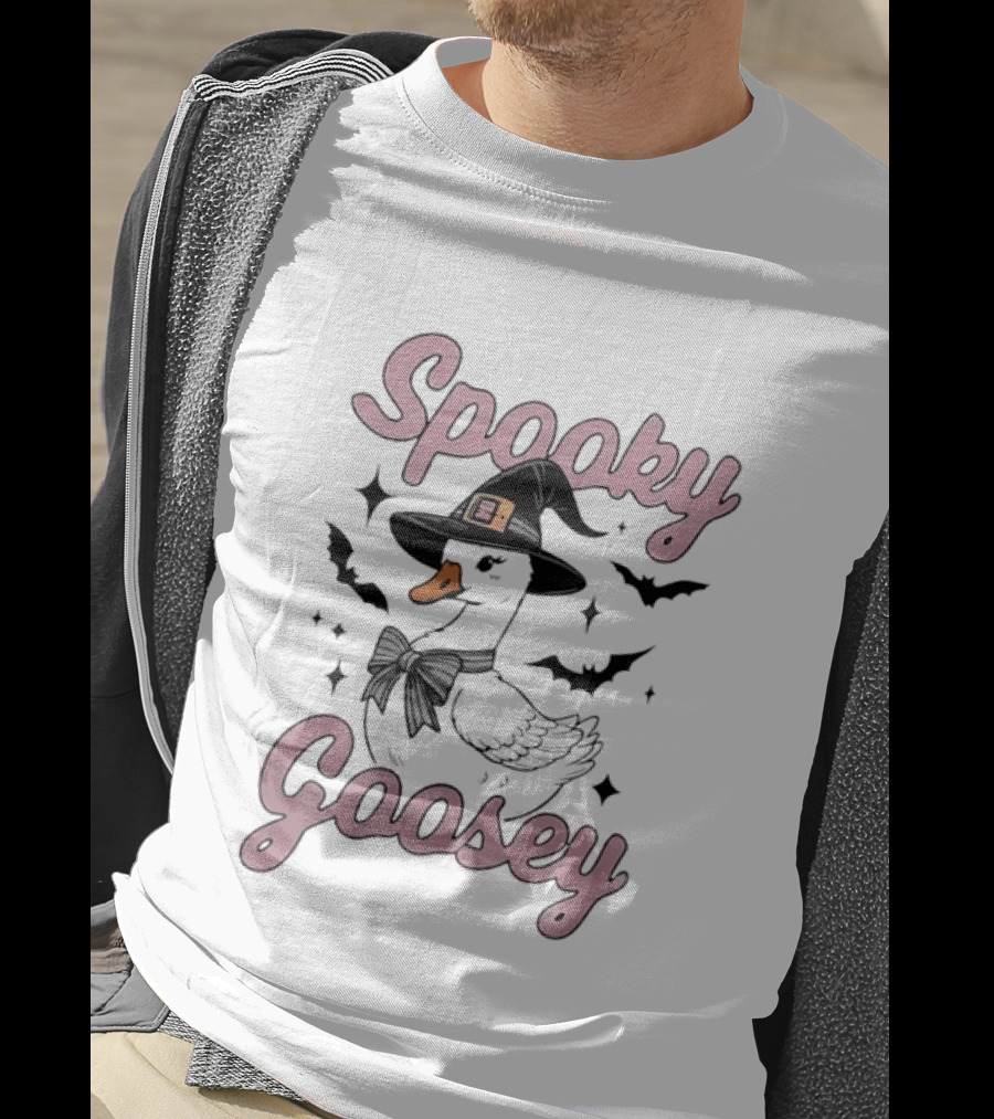 Spooky Goosey Halloween Witch Goose Bats Stars T-Shirt