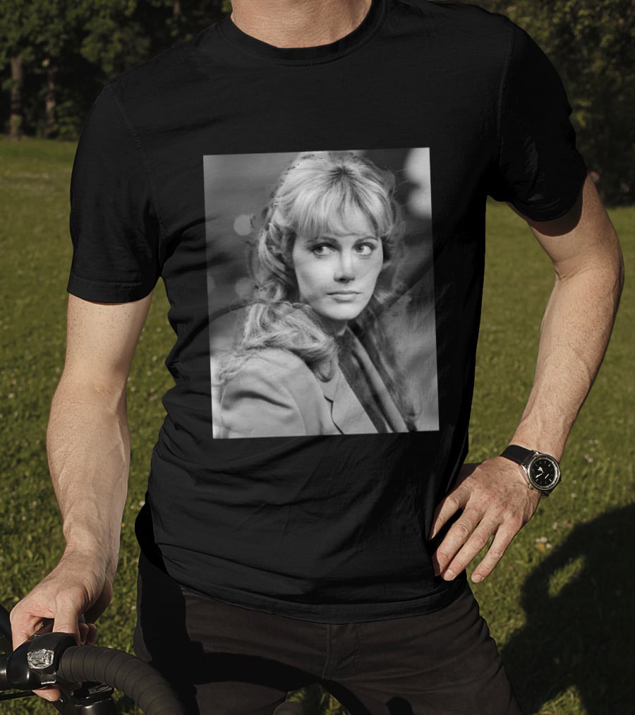 Rip Mary Louise Weller 1946 2026 Vintage Black And White T-Shirt