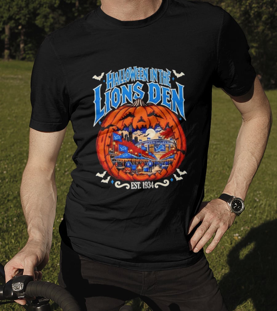 Halloween In The Lions Den Ford Field Detroit Lions Est 1934 T-Shirt