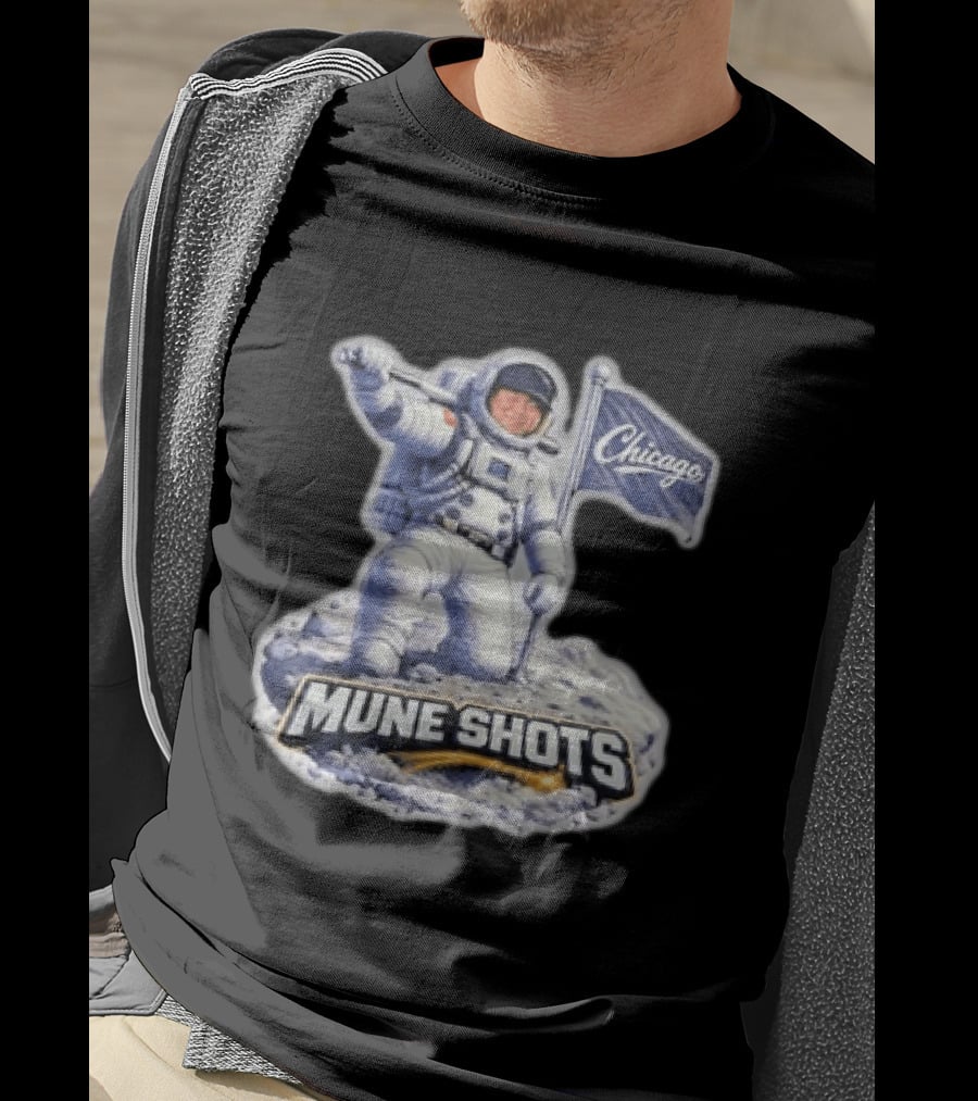 Murakami Astronaut Mune Shots Chicago White Sox T-Shirt