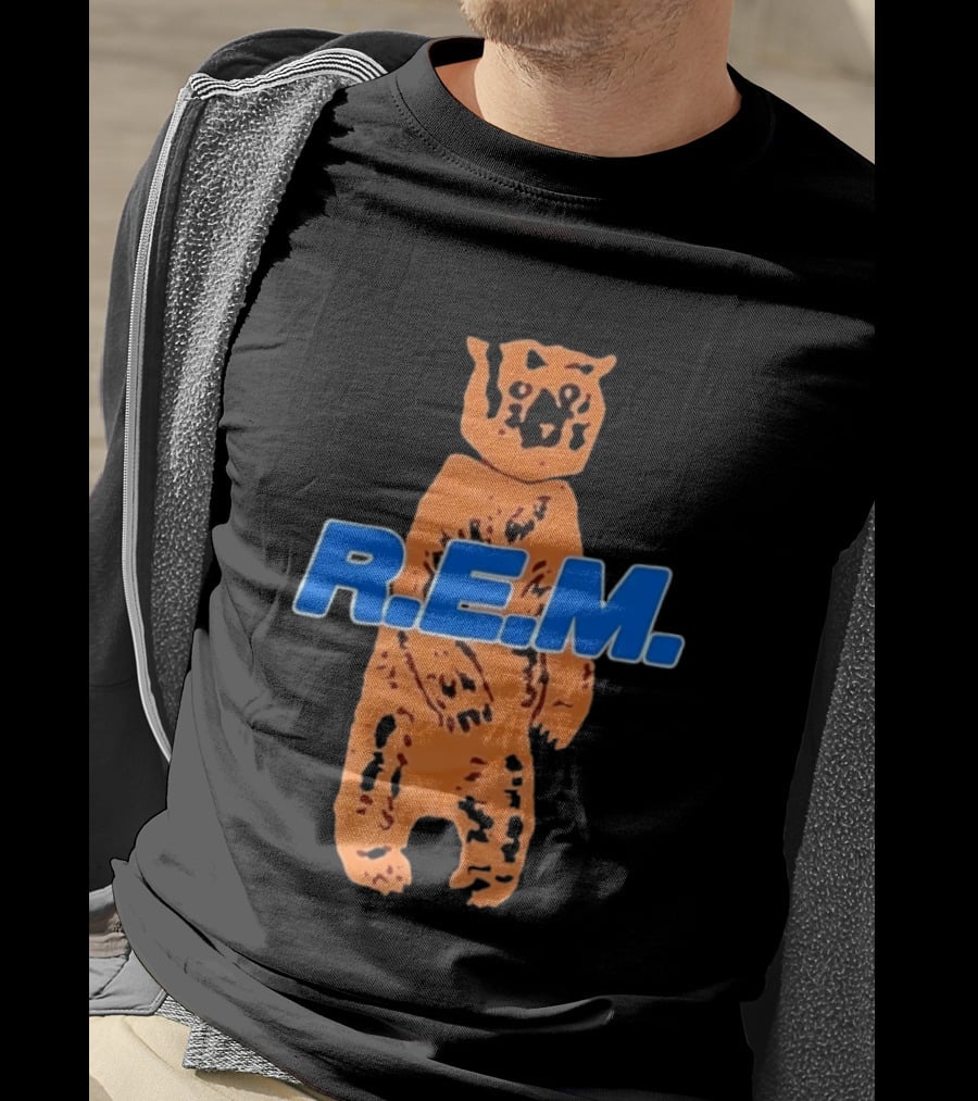 R.E.M. Bear Alternative Rock Band T-Shirt