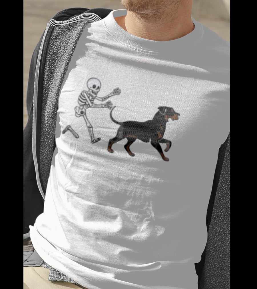 Skeleton Chasing Rottweiler With Bone In Halloween Humor Scene T-Shirt