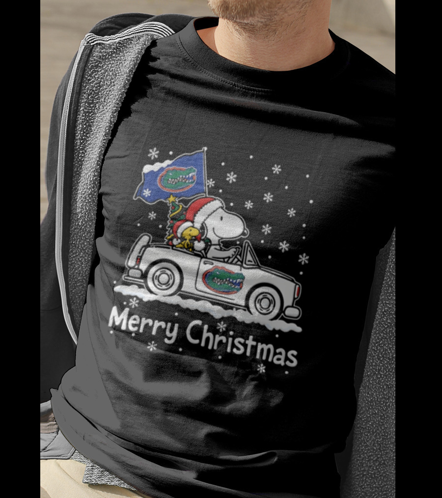 Florida Gators Snoopy Woodstock Driving Car Merry Christmas 2026 Snowflakes T-Shirt