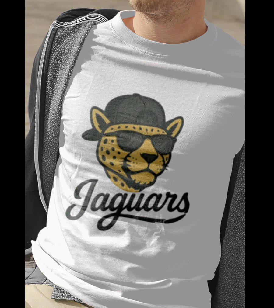 Jacksonville Jaguars Cool Jaguar With Cap And Sunglasses T-Shirt