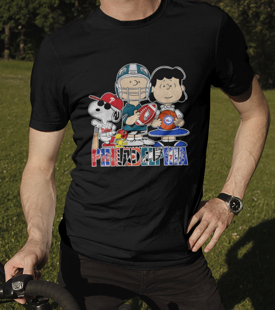 Peanuts Philadelphia Phillies Eagles 76ers Sports Characters T-Shirt