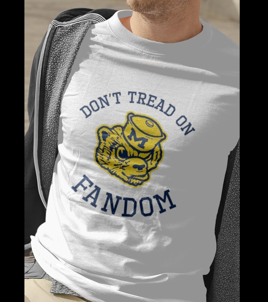 University Of Michigan NCAA Basketball Don't Tread On Fandom Yellow Wolverine M Hat T-Shirt
