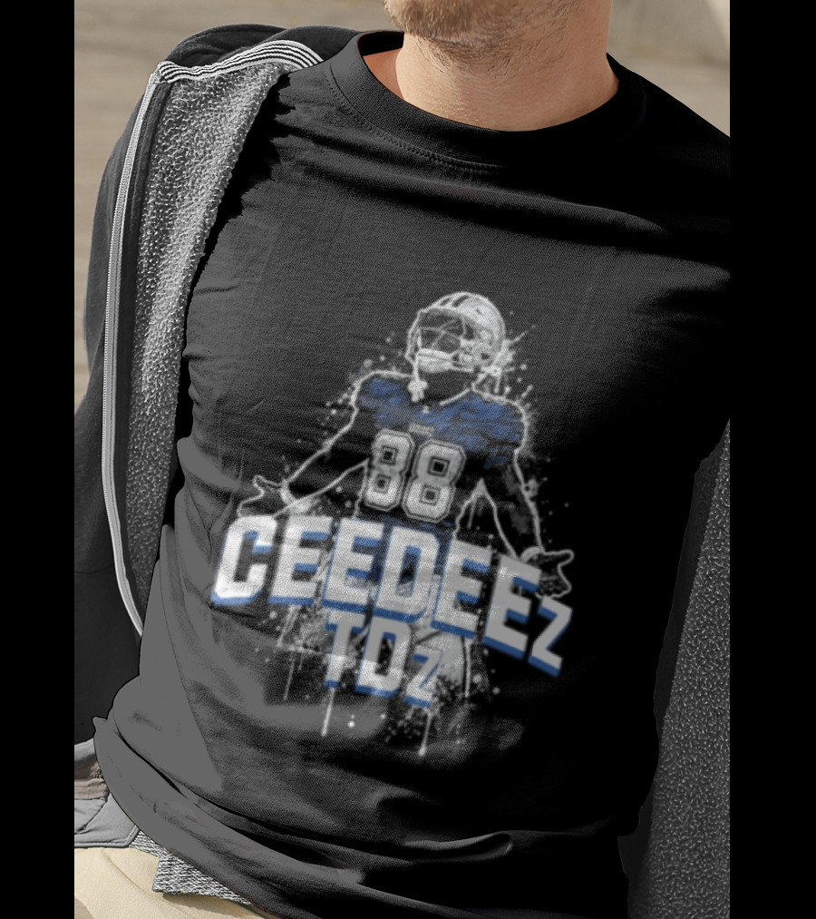 Ceedeez TDz Football Player Retro Title T-Shirt
