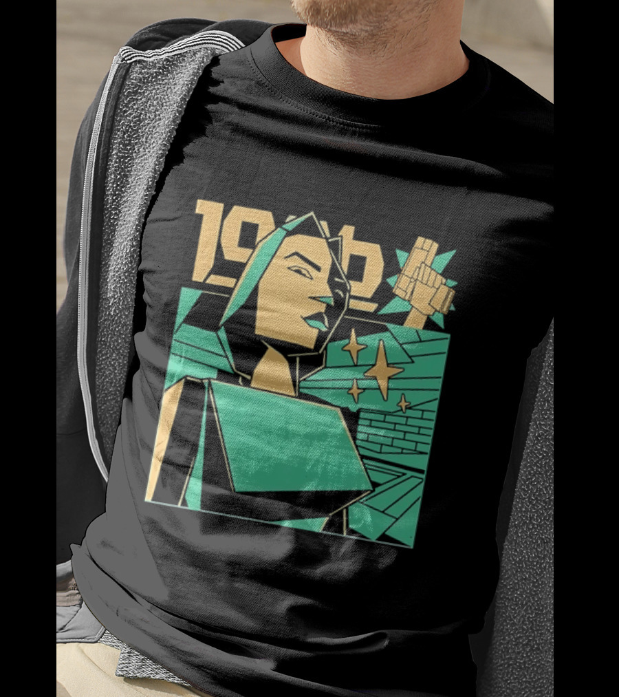 Lara Croft 1996 Polygon Style Tomb Raider Video Game T-Shirt