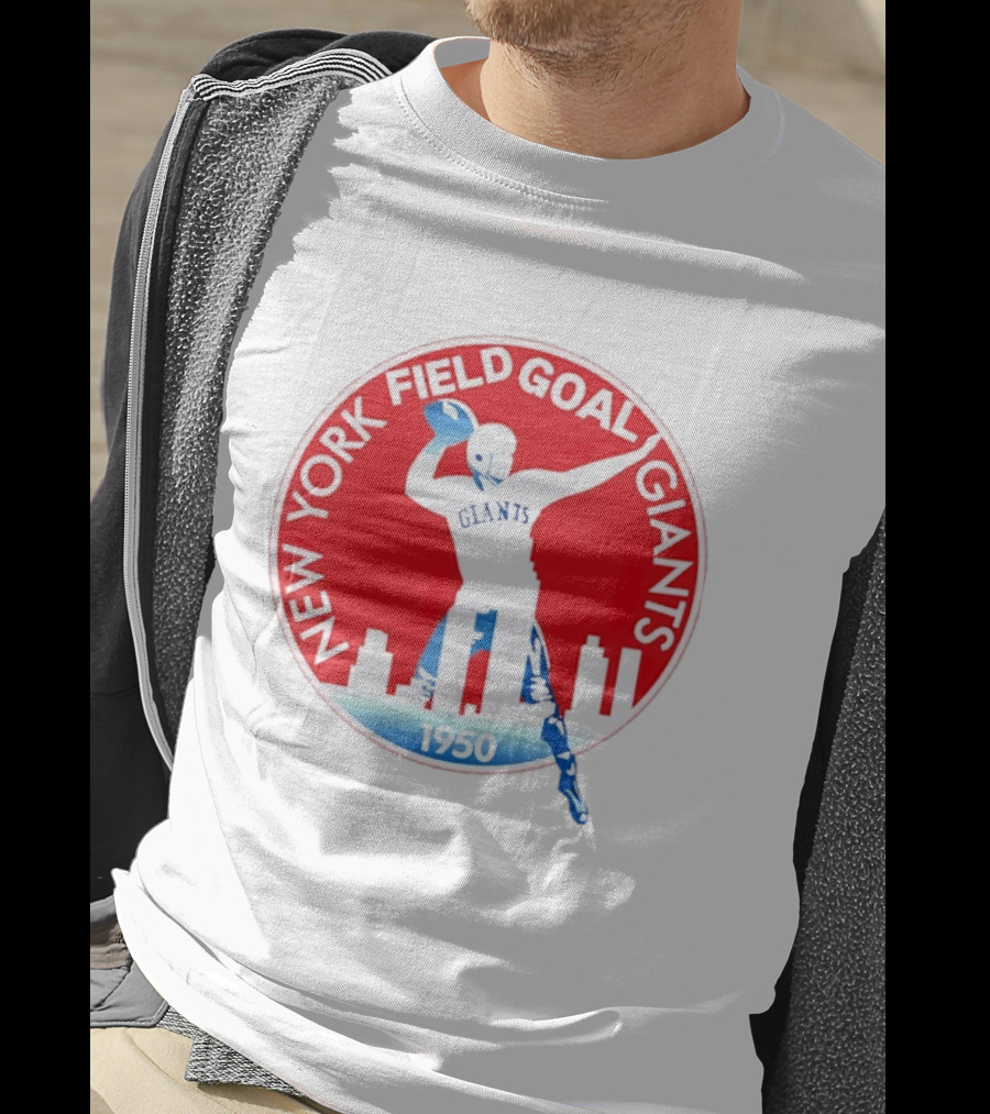 New York Field Goal Giants 1950 Football Red Skyline T-Shirt