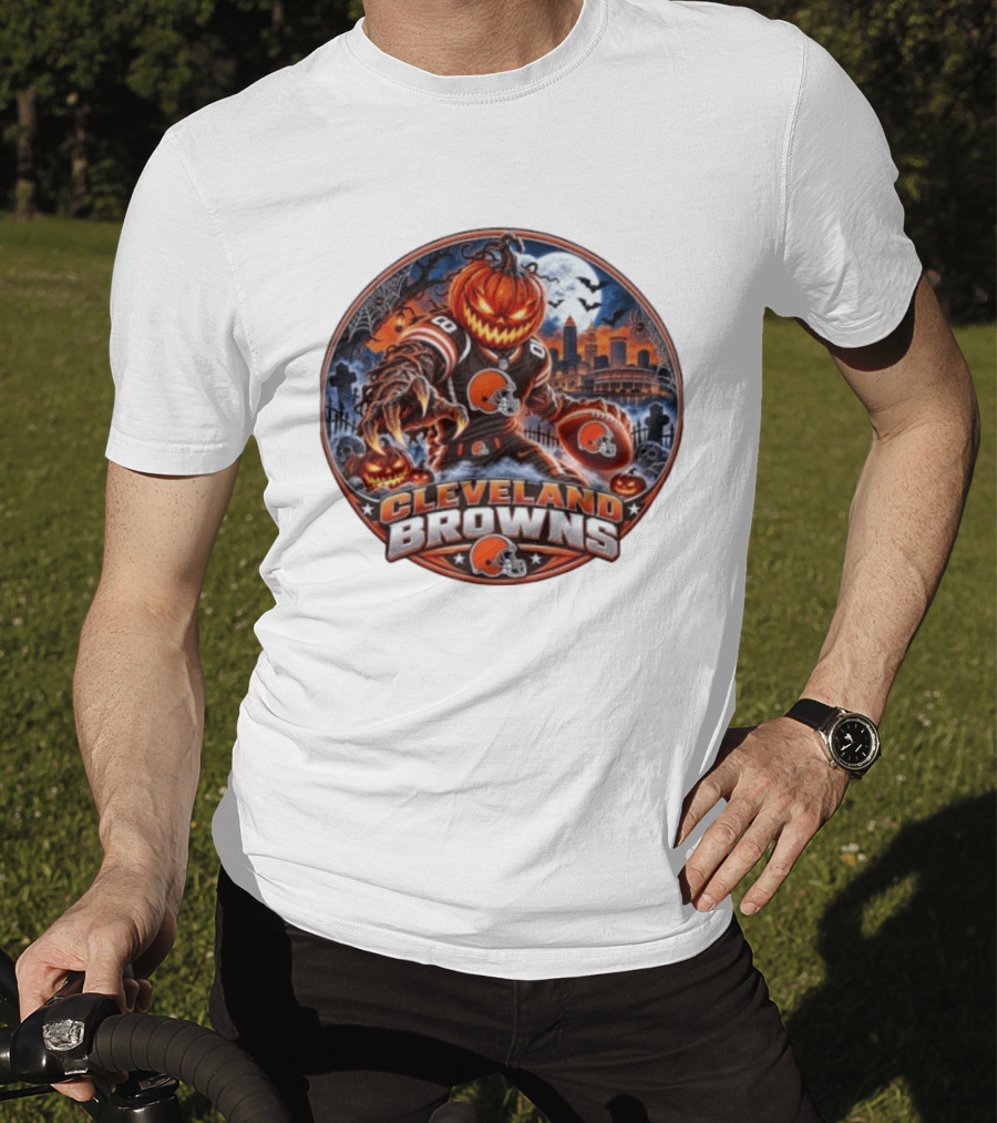 Halloween Jack O' Lantern Cleveland Browns Football Player Spooky Night T-Shirt