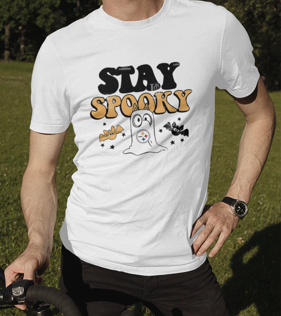 Pittsburgh Steelers Bluey Halloween Stay Spooky Ghost And Bats T-Shirt