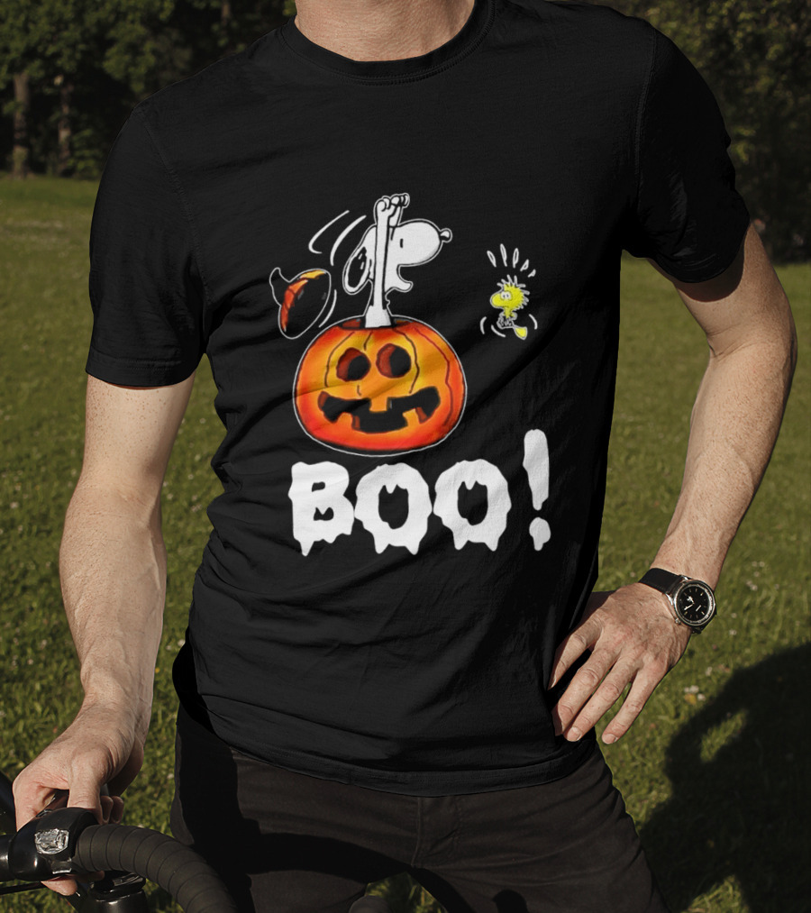 Snoopy Pumpkin Costume Woodstock Halloween BOO Peanuts T-Shirt