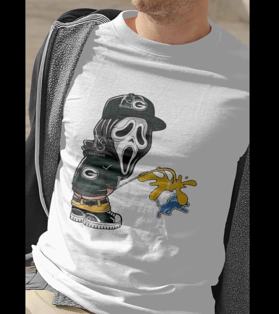 Green Bay Packers Ghostface Pissing On Detroit Lions NFL Rivalry T-Shirt