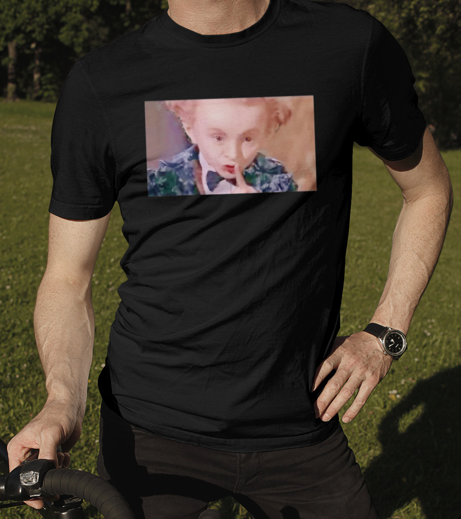 Alice In Wonderland Mad Hatter Mischievous Shh Gesture T-Shirt