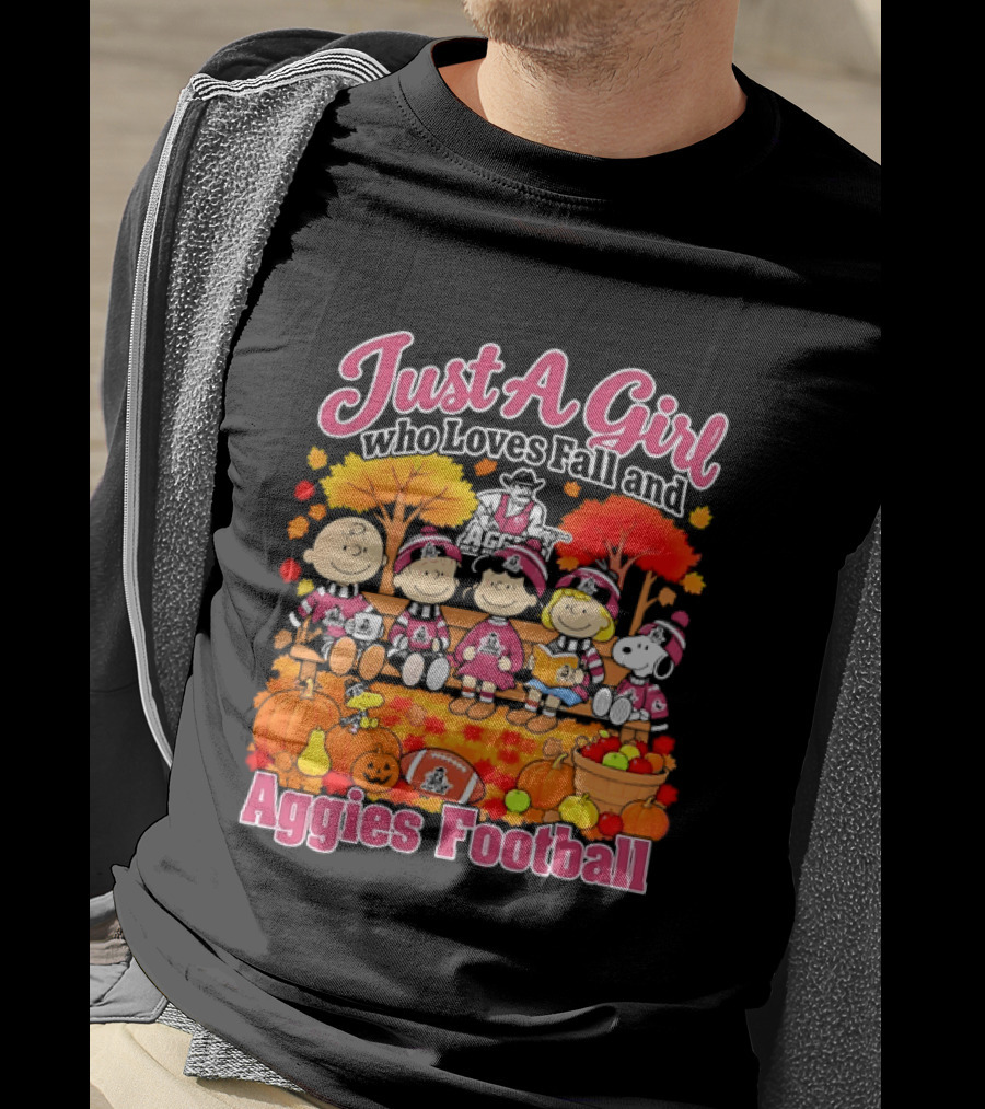 Just A Girl Who Loves Fall And Aggies Football With Charlie Brown And Snoopy T-Shirt