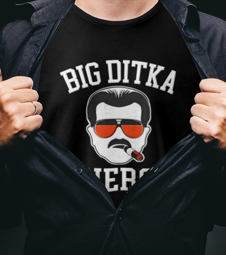 Big Ditka Energy Mike Ditka Coach Face Sunglasses Cigar Chicago Bears Football T-Shirt