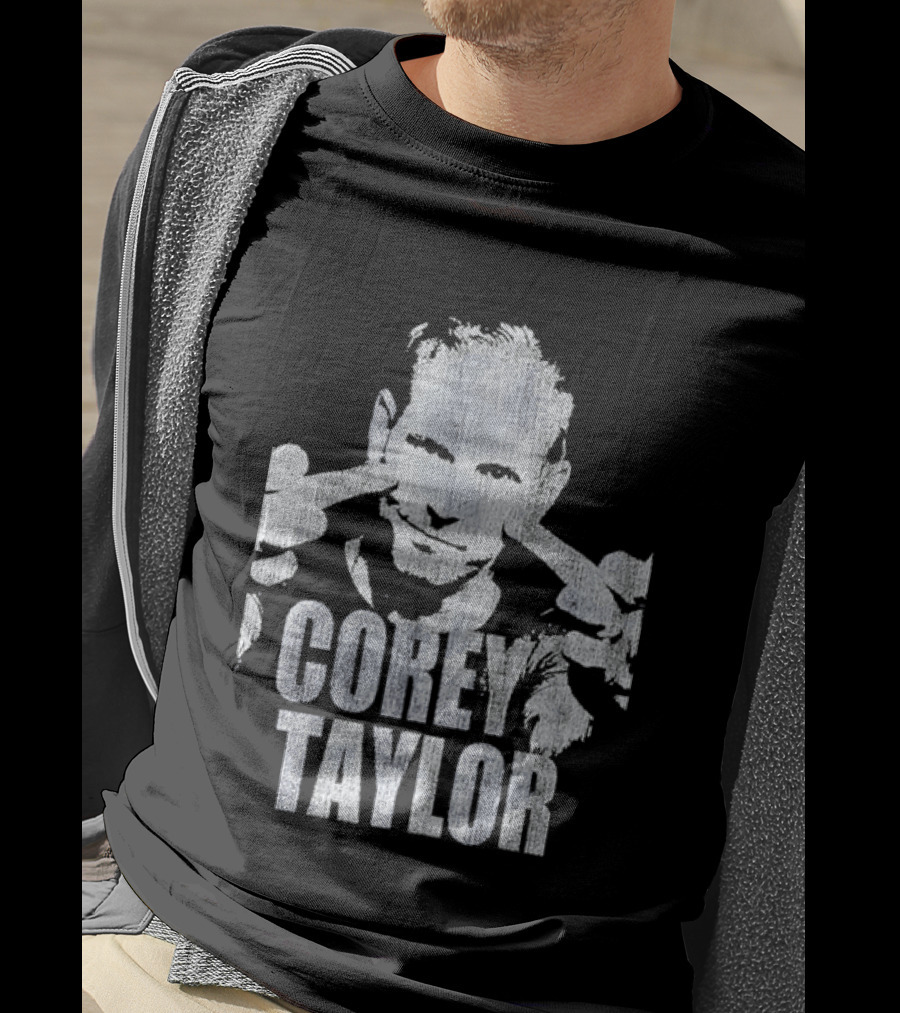 Corey Taylor Distressed Slipknot Masked Pose T-Shirt