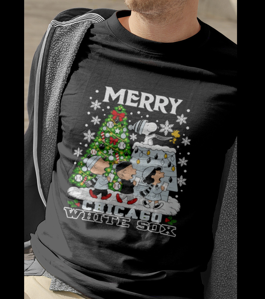Merry Christmas Peanuts Chicago White Sox Snoopy Woodstock Holiday T-Shirt