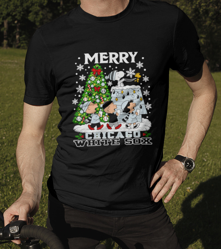 Merry Christmas Peanuts Chicago White Sox Snoopy Woodstock Holiday T-Shirt