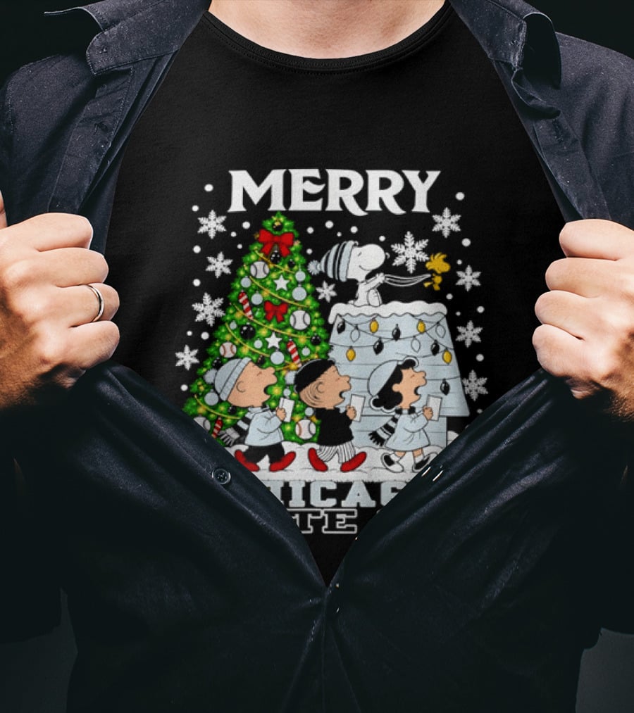 Merry Christmas Peanuts Chicago White Sox Snoopy Woodstock Holiday T-Shirt