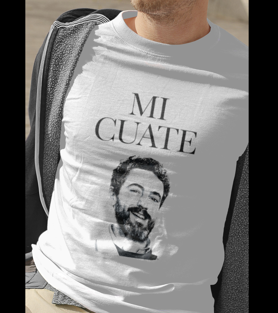 Mi Cuate Minimalist Portrait Spanish Slang Friend T-Shirt