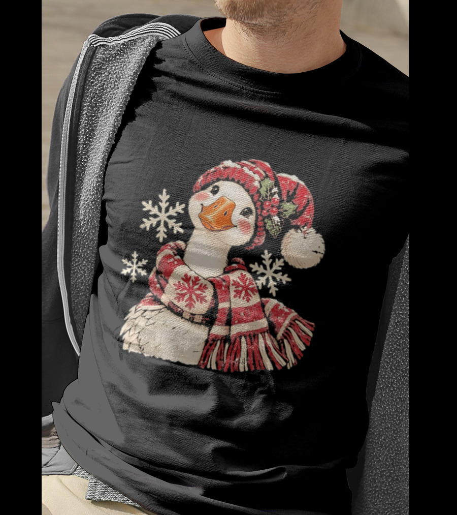 Goose With Red Scarf And Hat In Snowflake Winter Scene T-Shirt