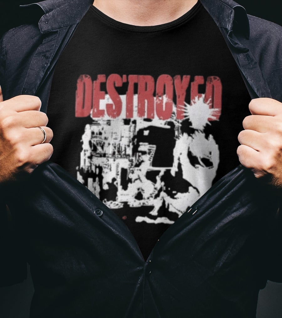 Sacred Reich Destroyed 1993 Ruined Building Spiky Figure T-Shirt