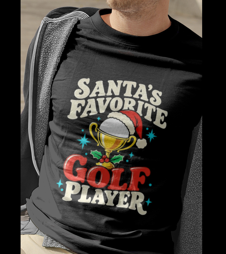 Santa's Favorite Golf Player Trophy Christmas Golfer T-Shirt