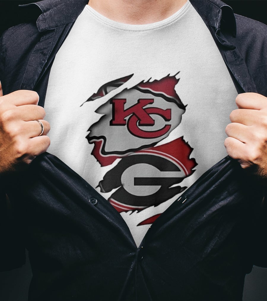 Kansas City Chiefs KC And Georgia Bulldogs G Torn Fabric T-Shirt