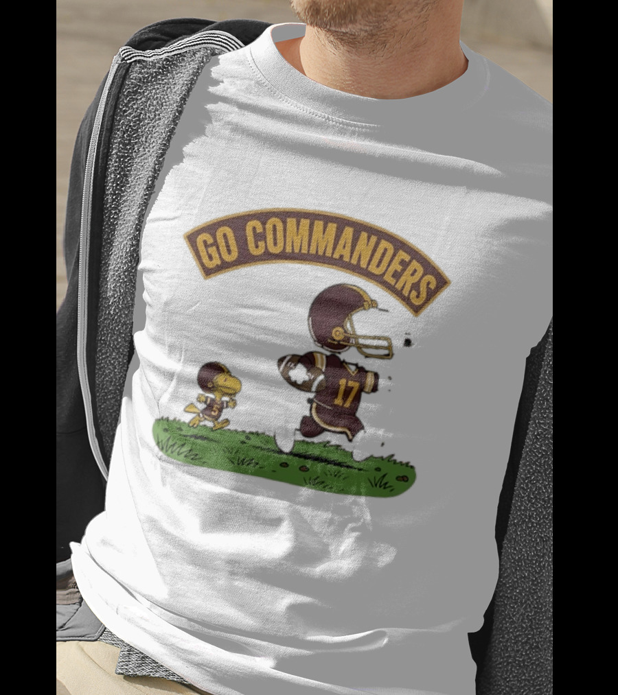 Go Commanders Snoopy Woodstock Football Number 17 Collaboration With Washington Commanders T-Shirt