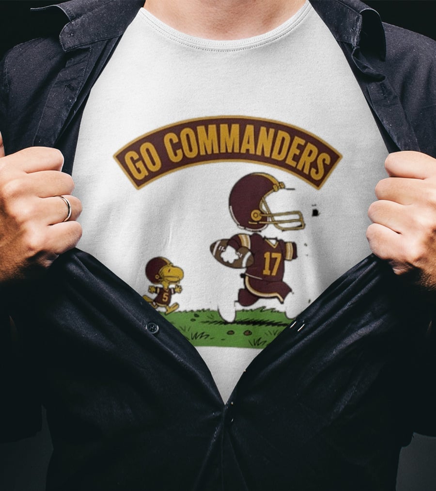 Go Commanders Snoopy Woodstock Football Number 17 Collaboration With Washington Commanders T-Shirt