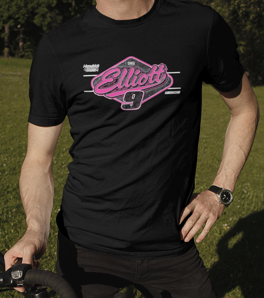 Chase Elliott 9 Hendrick Motorsports NASCAR Distressed T-Shirt