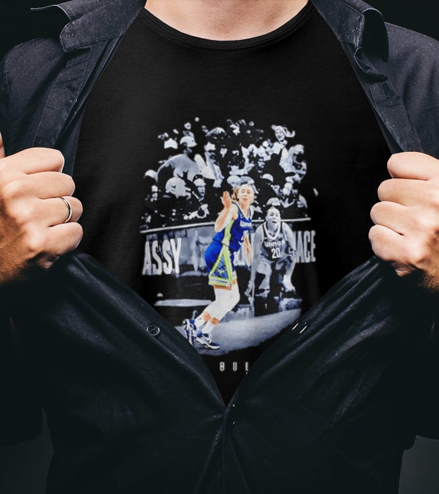 Paige Bueckers Dallas Wings WNBA 20 Player On Court T-Shirt