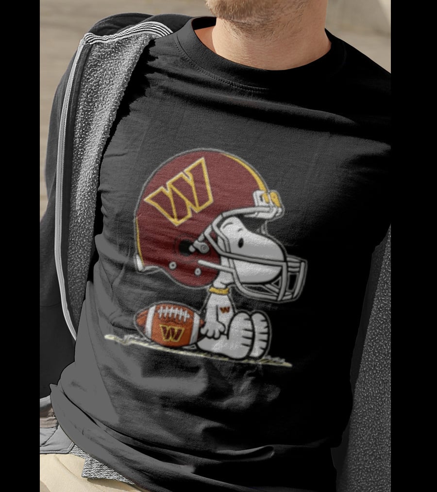 Snoopy Washington Commanders Football Helmet Cartoon Dog T-Shirt