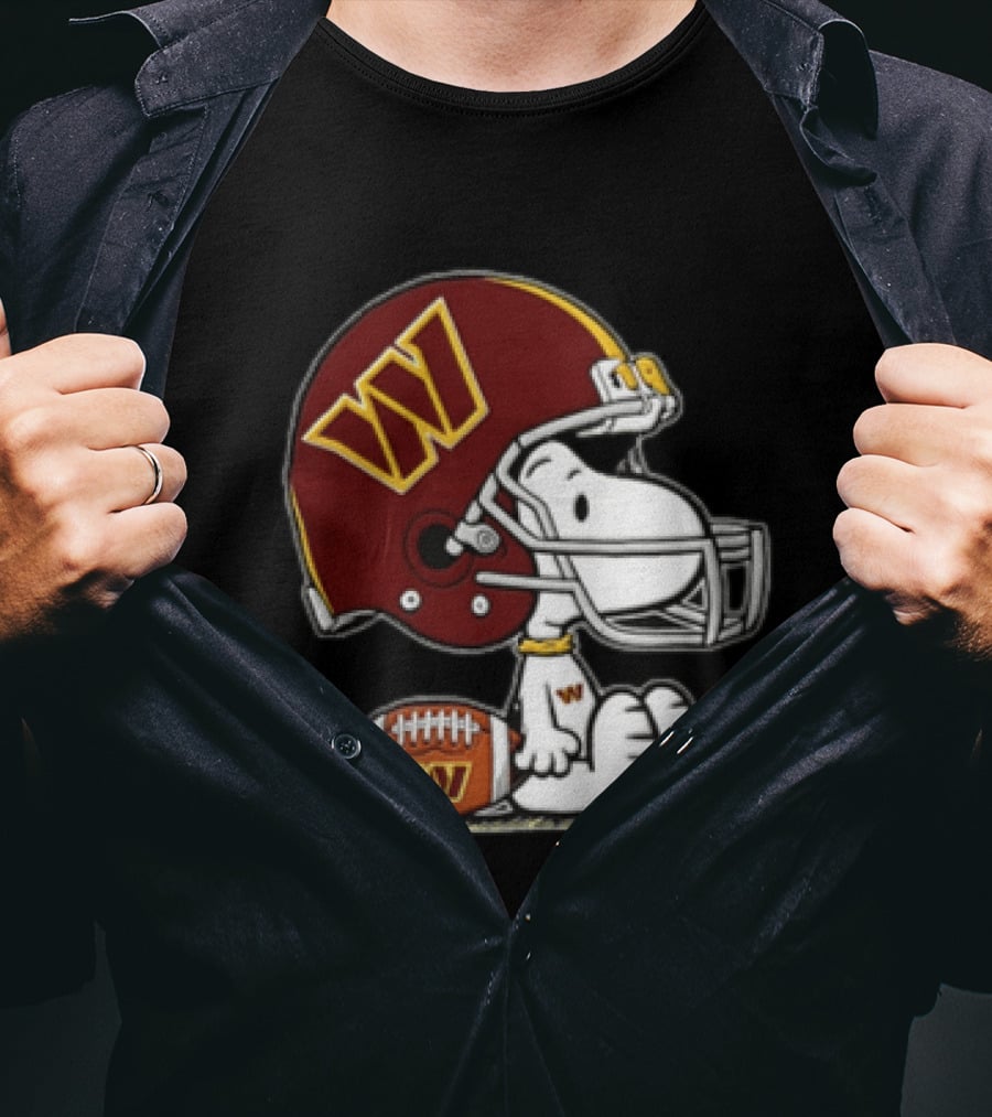 Snoopy Washington Commanders Football Helmet Cartoon Dog T-Shirt