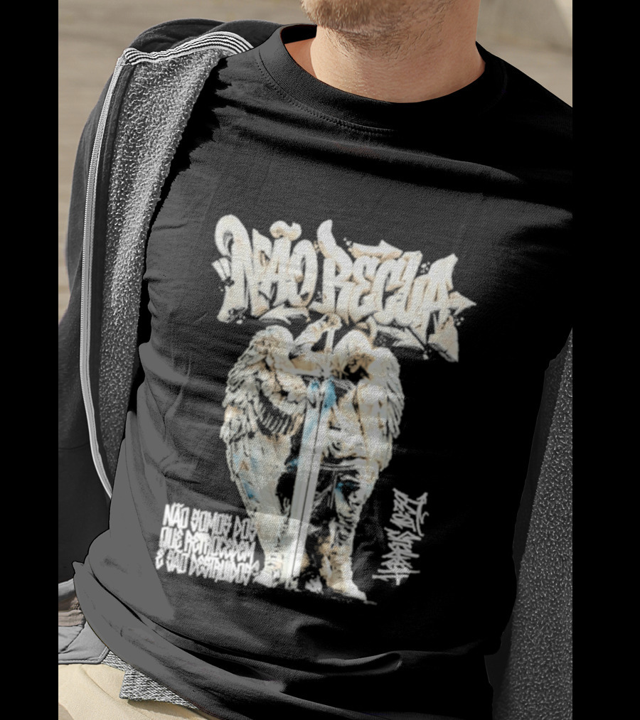 NÃO RECUA Angel Warrior Sword Faith Graffiti T-Shirt