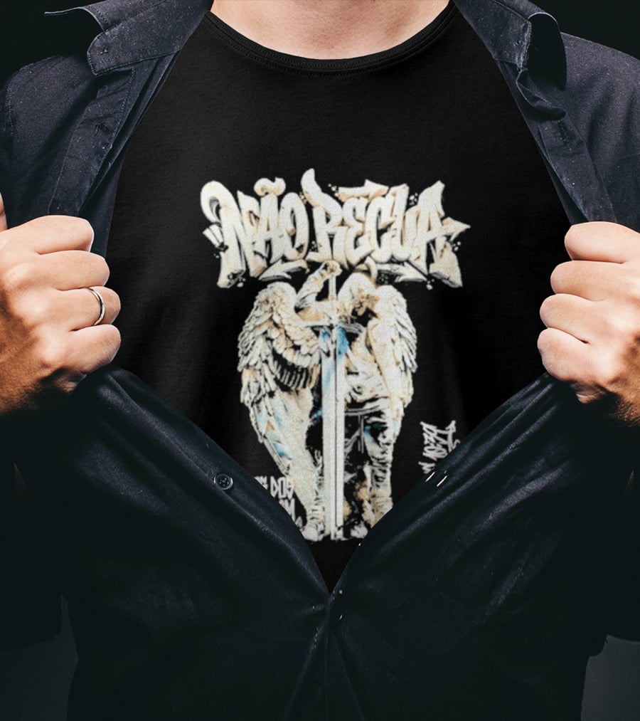 NÃO RECUA Angel Warrior Sword Faith Graffiti T-Shirt