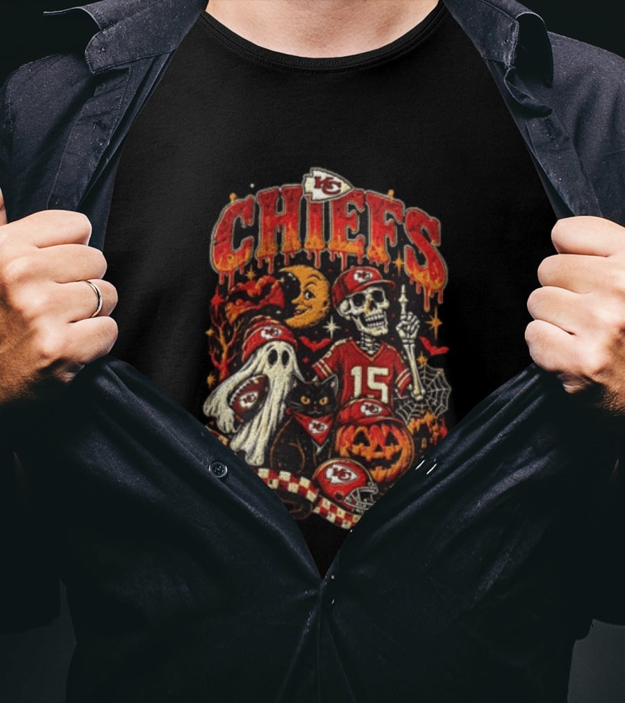 Kansas City Chiefs Patrick Mahomes Halloween Skeleton Jersey Cap Football Scene T-Shirt