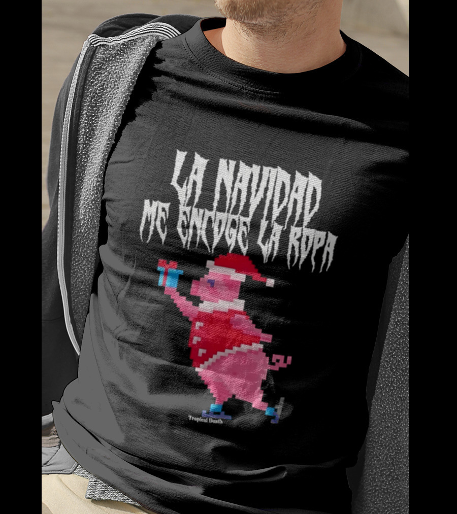 La Navidad Me Encoge La Ropa Tropical Death Pig Santa Holding T-Shirt