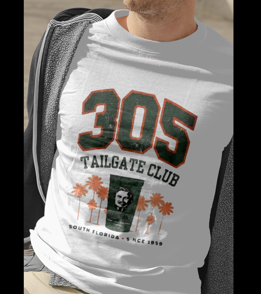 Flanigans 305 Tailgate Club South Florida Since 1959 Green Cup Palm Trees T-Shirt