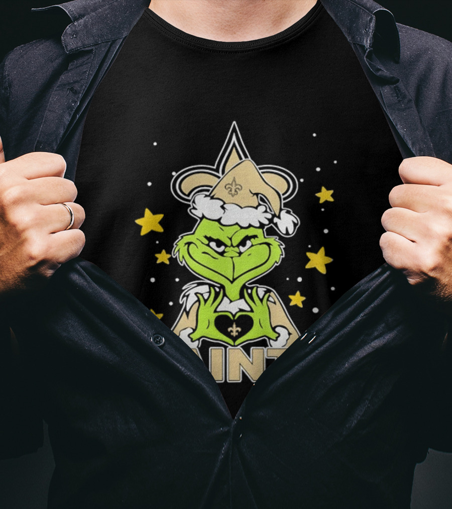 New Orleans Saints Grinch Heart Hands Christmas Holiday 2026 T-Shirt