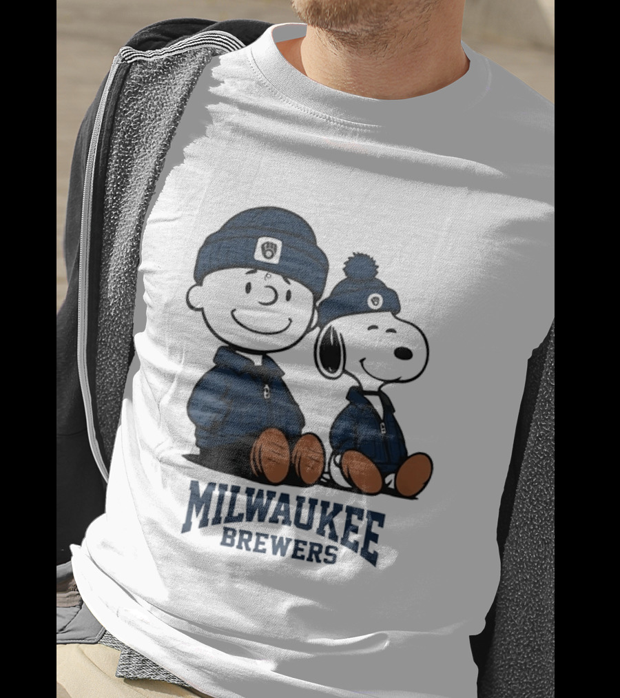 Milwaukee Brewers Charlie Brown Snoopy MLB Collaboration T-Shirt