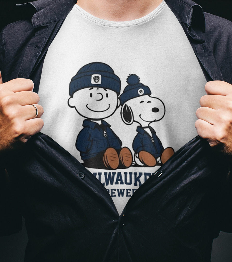 Milwaukee Brewers Charlie Brown Snoopy MLB Collaboration T-Shirt