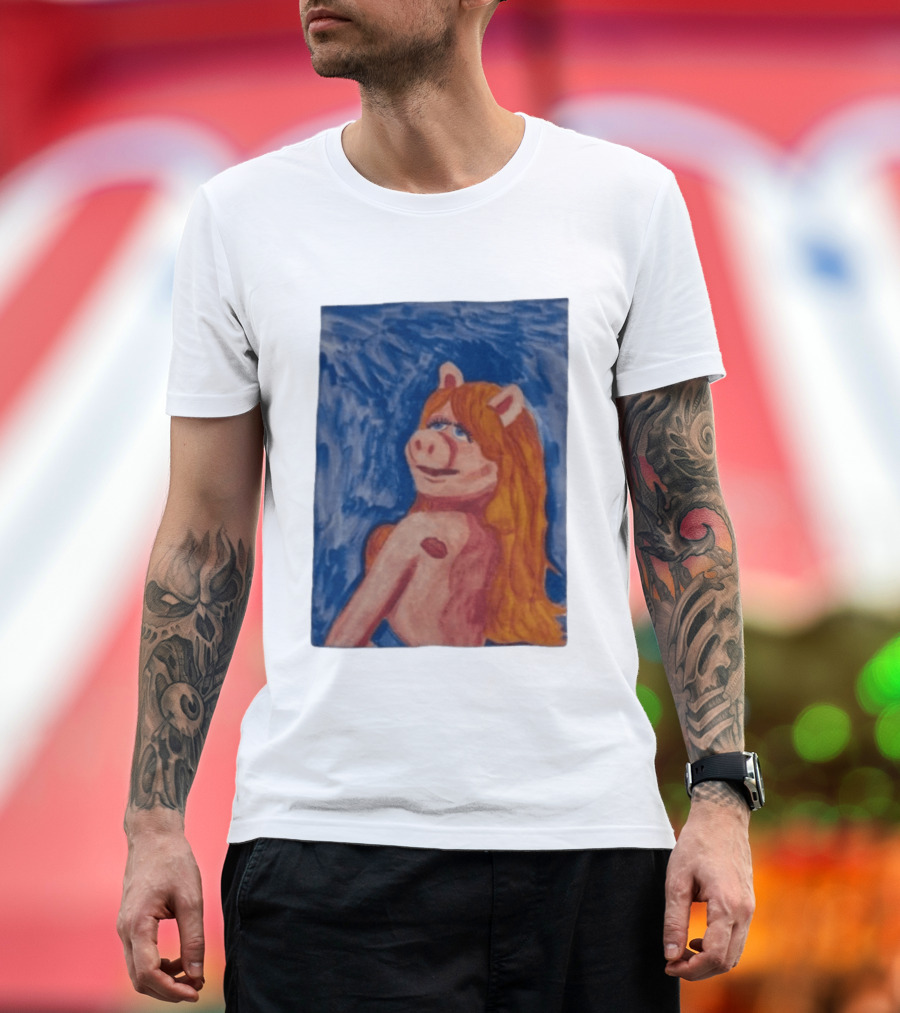 Miss Piggy Carpenter Painting The Muppets Miss Piggy Venus T-Shirt