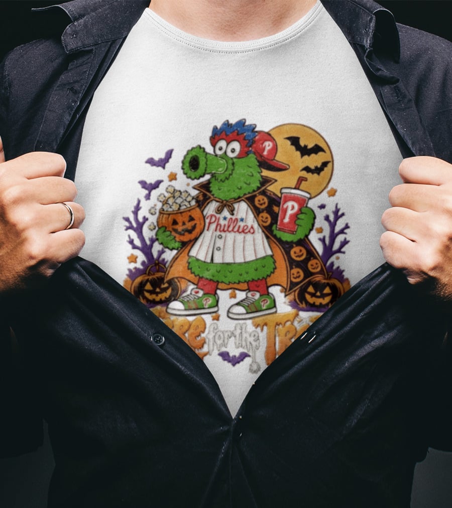Halloween Phanatic Phillies Here For The Treat T-Shirt