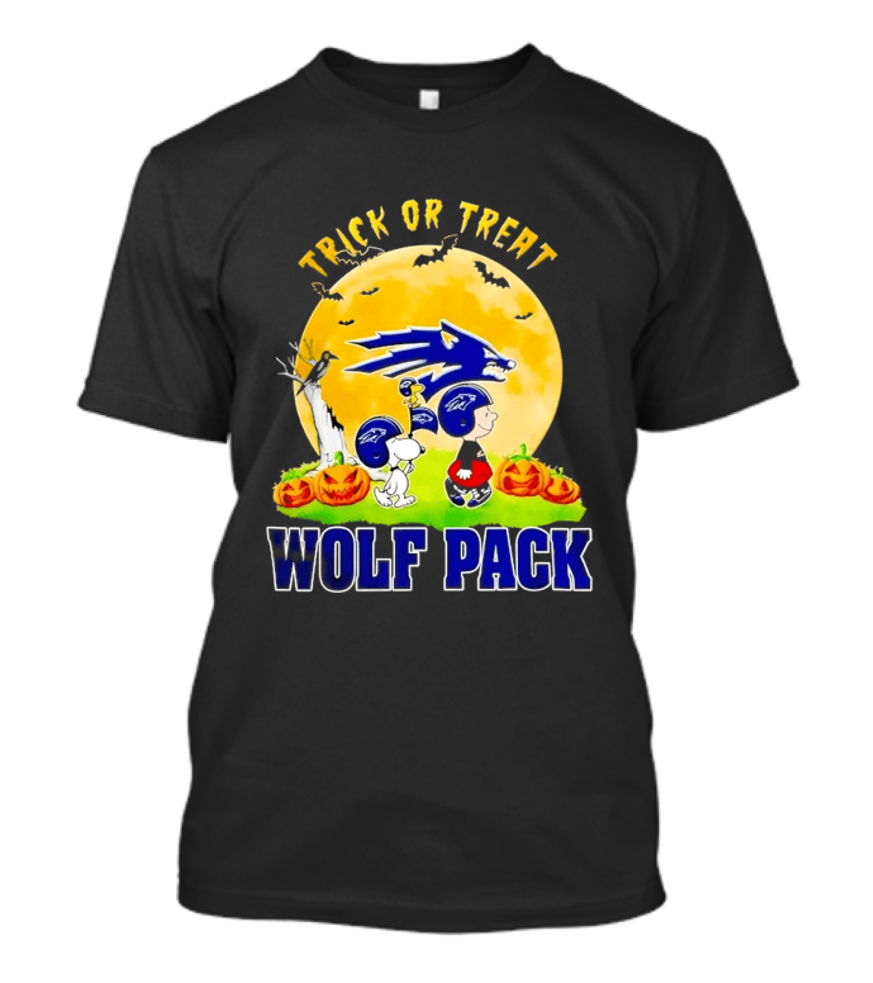 Nevada Wolf Pack Trick Or Treat Halloween With Snoopy Charlie Brown And Pumpkins T-Shirt